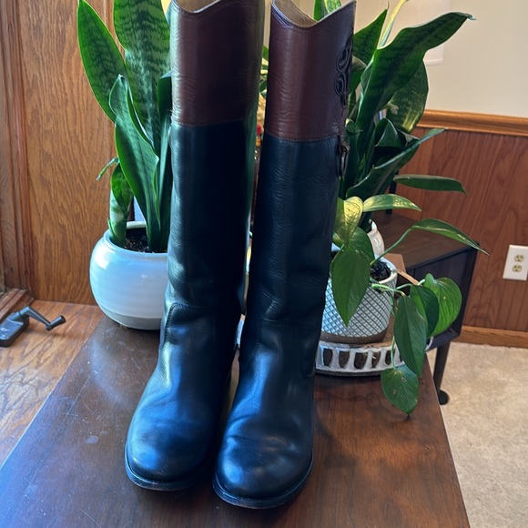 Black &  Brown Frye Boots size 8 1/2   Excellent Used Condition - Picture 9 of 14